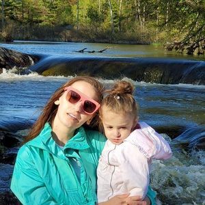 Meet your Posher, Ta